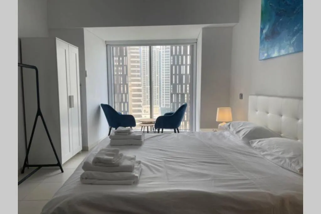 Cayan Tower Luxury Apartment With Sea View Dubai 0*,