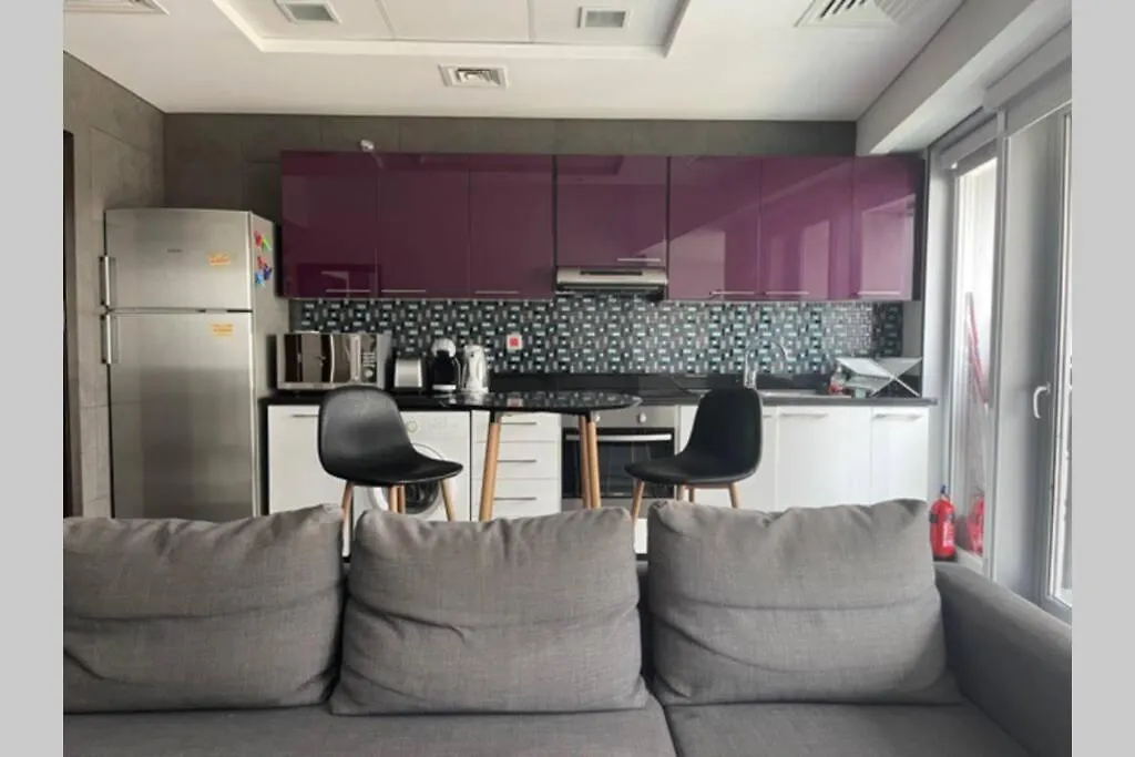 Cayan Tower Luxury Apartment With Sea View Dubai