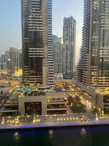 Cayan Tower Luxury Apartment With Sea View Dubai